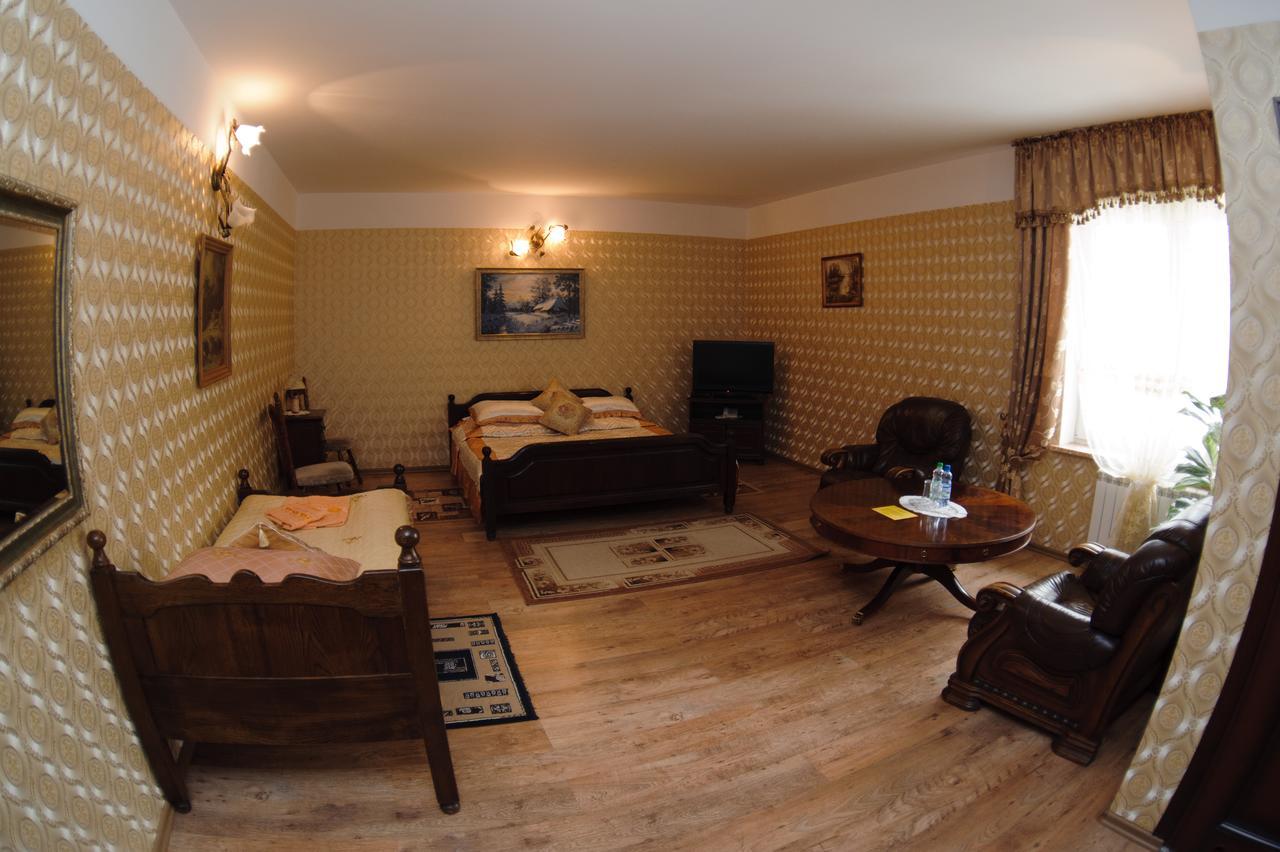 Hotel Wellness & Spa Antyczny Dwor Rudna Mala エクステリア 写真